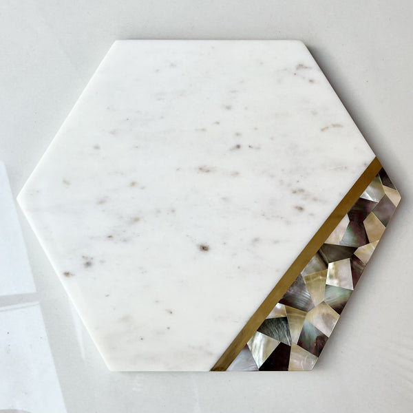 Aikam Marble Cheese and Cake Platter: The Timeless Tabletop