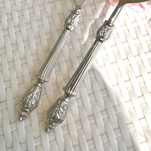 Záhra Silver: The Classic Cut Cake Server